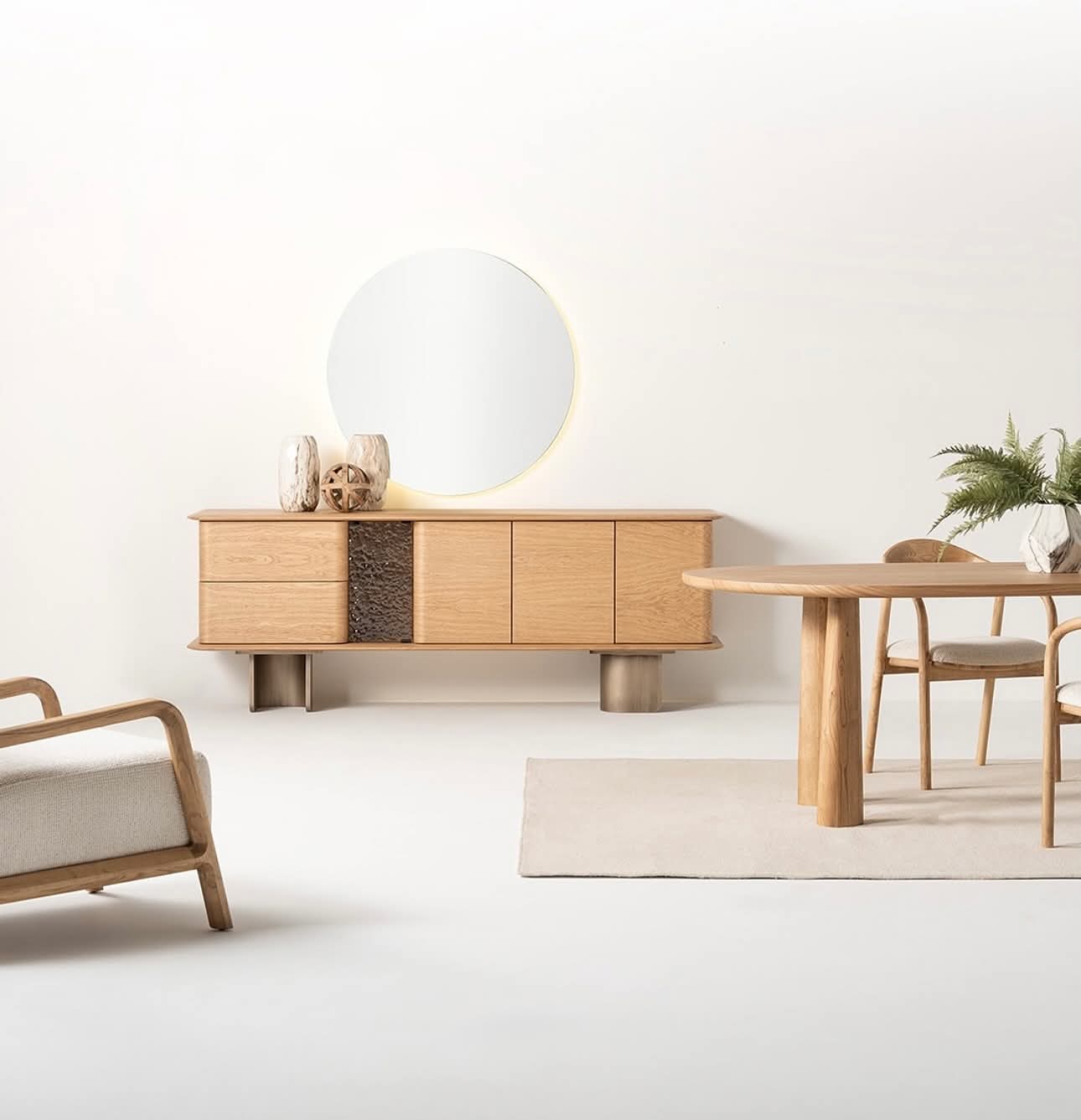 غرفة سفرة فينيسا - 6 كراسي وبوفيه ومرآة تصميم نيو كلاسيك