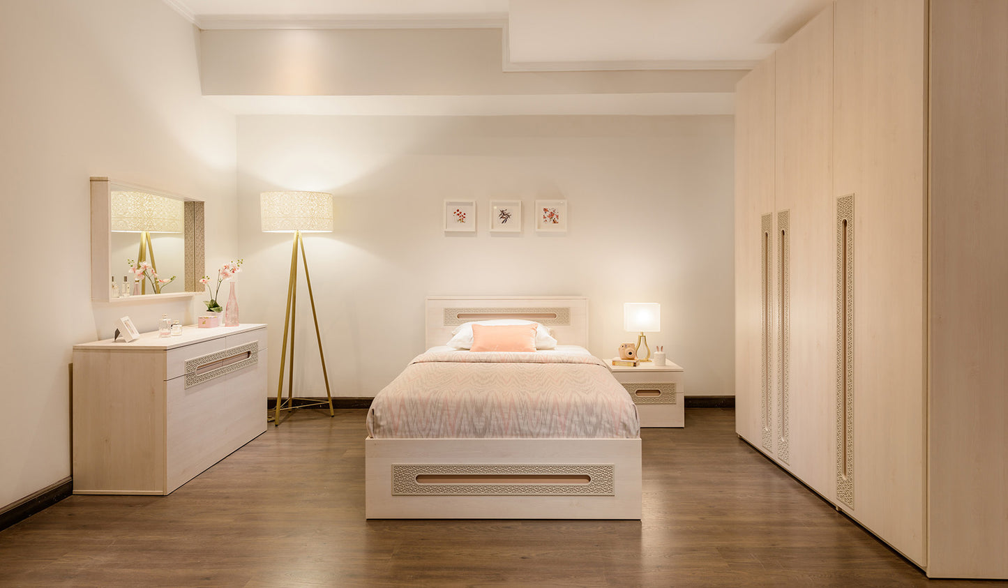 "Moon" Youth Room - Elegant design with whitewashed wood and soft oriental detailing