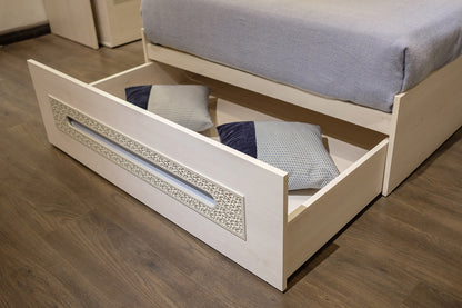 "Moon" Youth Room - Elegant design with whitewashed wood and soft oriental detailing