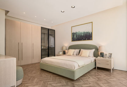 "Vanilla" Bedroom - Luxury design in light wood and olive upholstery