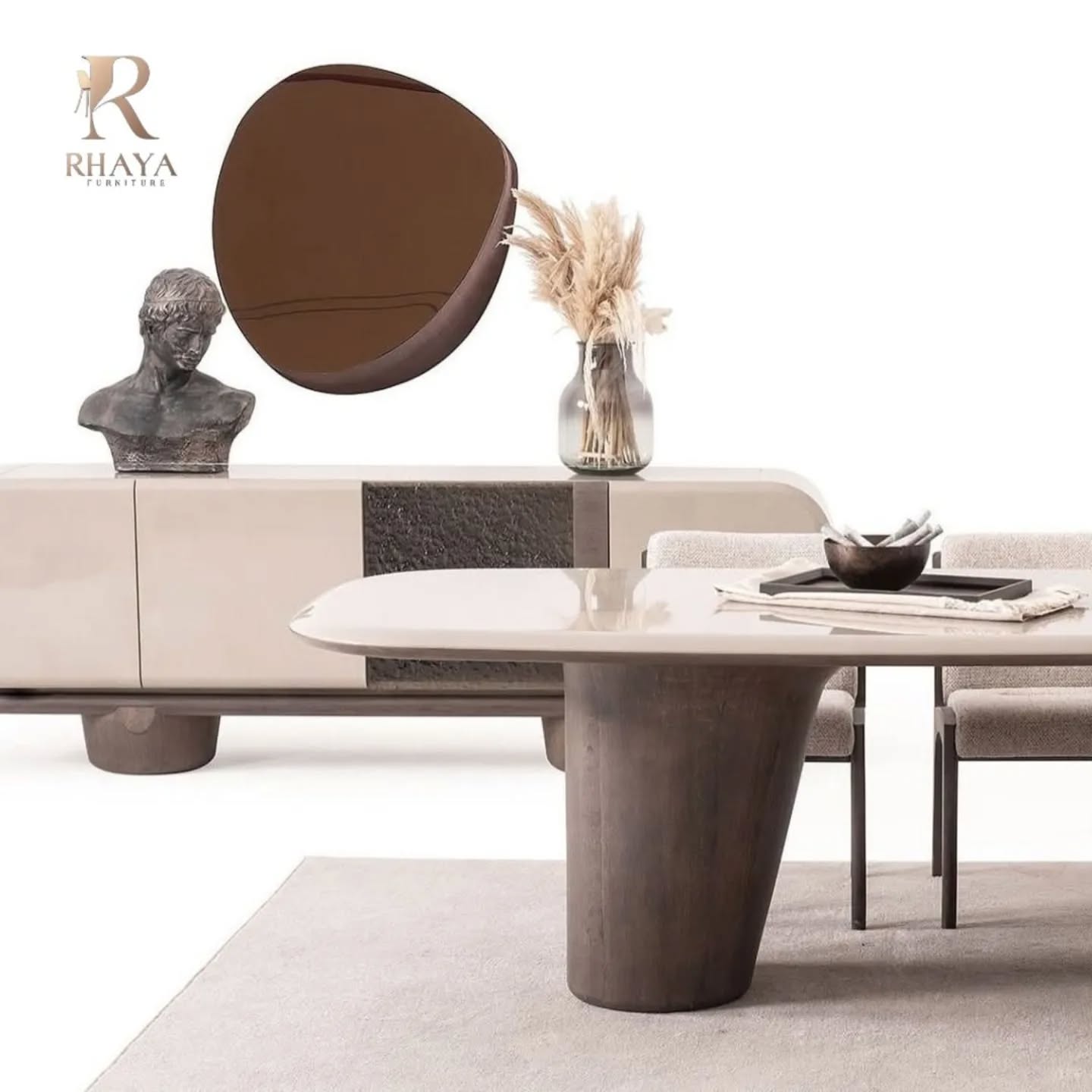 غرفة سفرة أبولو - طاولة برخام برتغالي بقاعدة نحتية وكراسي بوكليه
