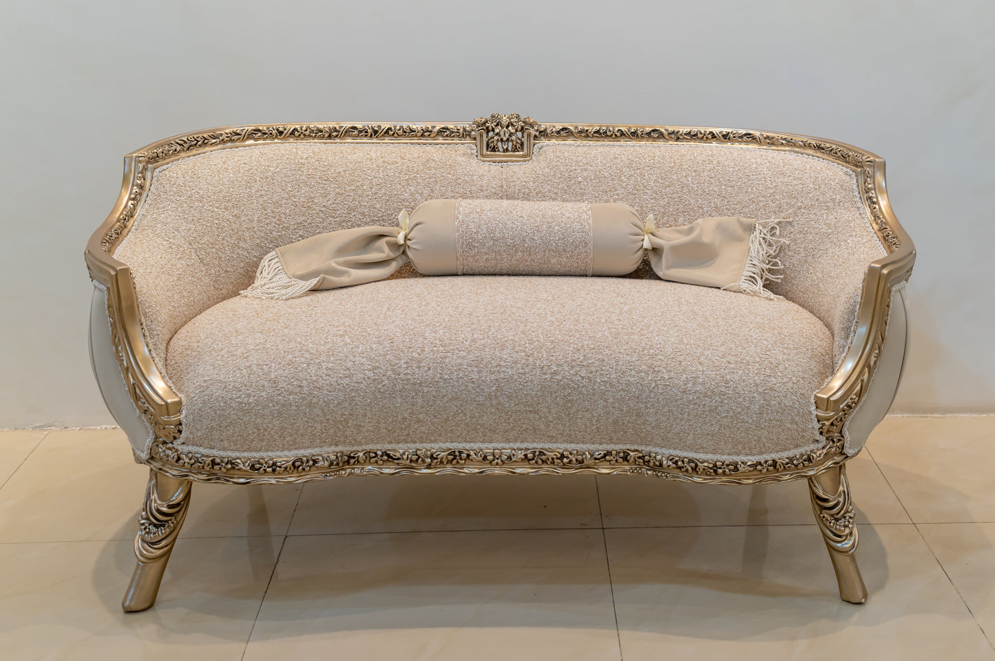 صالون العنكبوت الفاخر - 7 قطع بتشطيب ذهبي ونحت دقيق