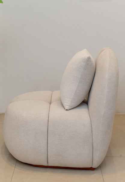 ركنه نيو بابلز - تصميم فقاعي معاصر مع فوتيه إضافي