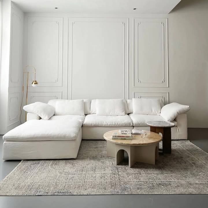 ركنة فاخرة بتصميم عصري - قماش قطني أبيض ناعم | 5 مقاعد