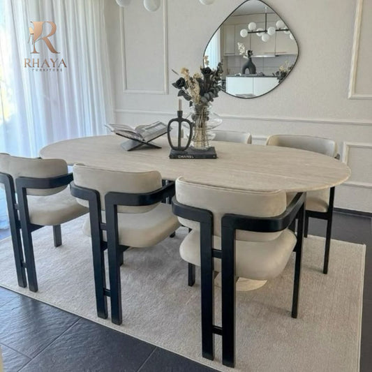 طاولة طعام "آيكون" فردانية - تصميم بيضاوي وقاعدة مُشرّحة