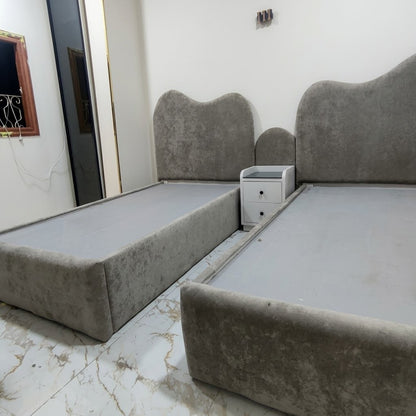 غرفة أطفال وشباب مودرن (تصميم هندسي ذكي) - دولاب بتسريحة مدمجة ودريسنج مضيء